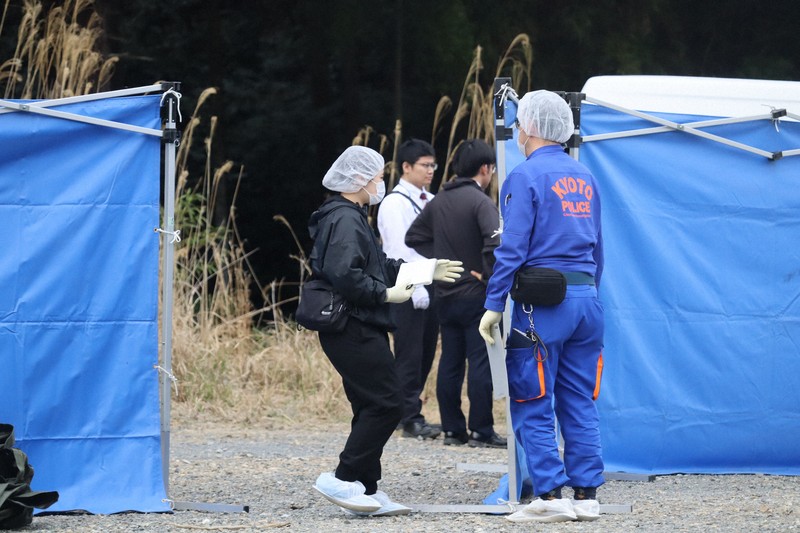 京都の山中で靴を発見　行方不明の11歳男児のものか
