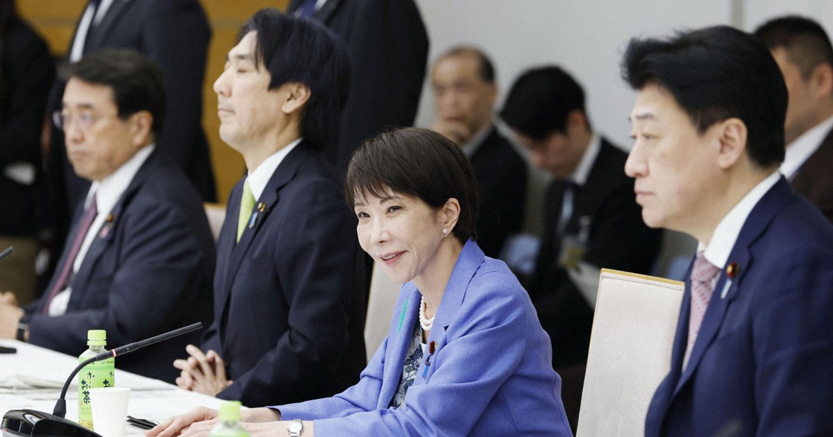 Japan gov't panel members push for flexibility in debt control