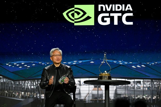 NVIDIAのジェンスン・フアンCEOもOpenClawを称賛＝2026年3月17日　Bloomberg