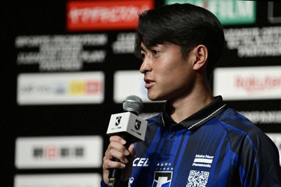 2025年Jリーグ開幕イベントで話すガンバ大阪の名和田我空選手＝東京都内で2025年2月10日、藤井達也撮影