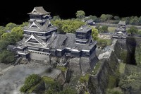 This photo shows 3D rendering of Kumamoto Castle 10 days after the main shock on April 26 based on aerial photos by Kyodo News. (Kyodo)