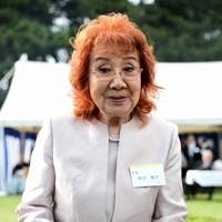 春の園遊会後、取材に応じる声優の野沢雅子さん＝東京・元赤坂の赤坂御苑で2026年4月17日午後3時18分、西夏生撮影