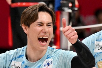 排球推し：快勝的 સントリー，高橋藍「身為王牌，我必須…」