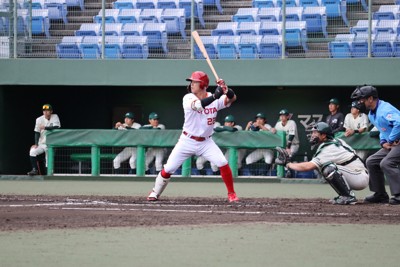 攻守でチームを引っ張ったトヨタ自動車の高祖健輔＝岡山県倉敷市のマスカットスタジアムで2026年4月18日午後5時26分、塚本紘平撮影