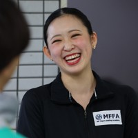 リリーカップカナガワの演技後、取材に応じる青木祐奈＝コーセー新横浜スケートセンターで2026年4月18日、猪飼健史撮影