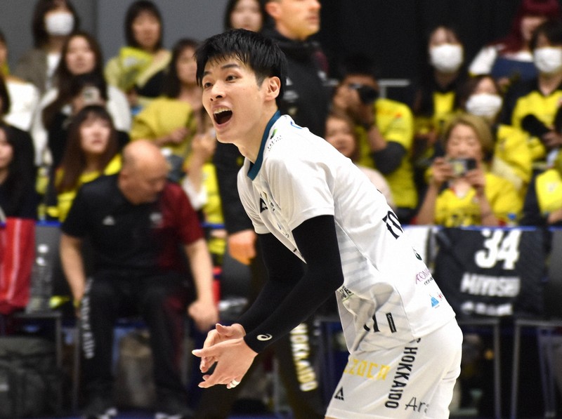 バレー推し：ヴォレアス北海道・外崎航平、サーブレシーブ成功率1位の