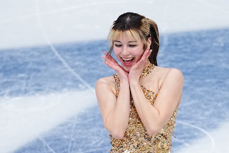 ミラノ五輪で女子フリーの演技を終えて笑顔を見せる米国のアリサ・リュウ選手＝ミラノ・アイススケートアリーナで2026年2月19日、貝塚太一撮影