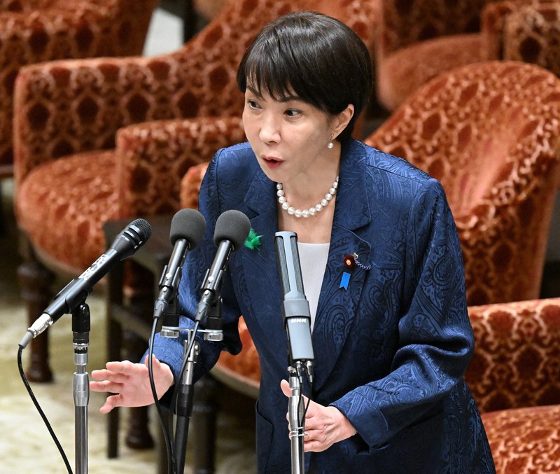 衆院内閣委員会の国家情報会議設置法案の質疑で中道改革連合・長妻昭氏の質問に答弁する高市早苗首相＝国会内で2026年4月17日午前10時9分、平田明浩撮影
