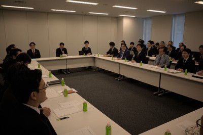 社会保障国民会議の実務者会議＝国会内で2026年4月22日午後3時、成澤隼人撮影