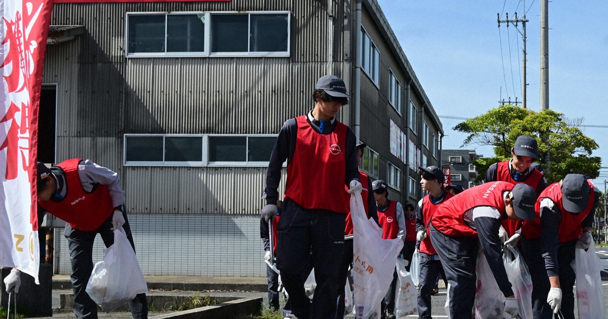 「町に愛される企業に」　日産九州の新入社員が街路清掃　福岡