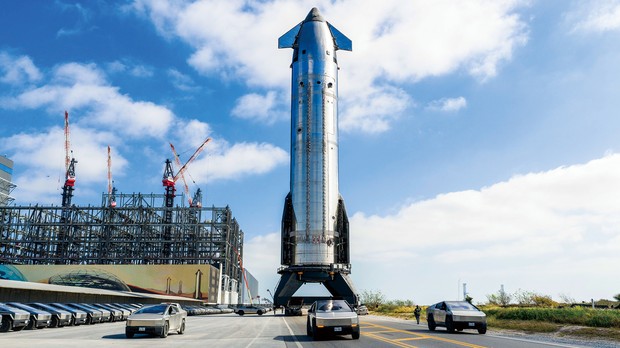 超大型ロケット「スターシップV3」は火星への大量輸送実現を目指す （スペースX提供）