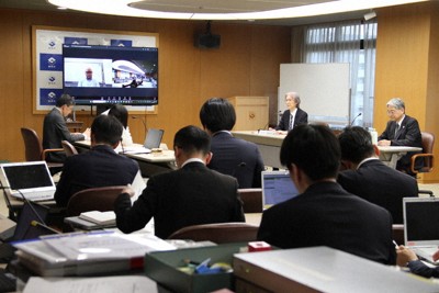 JR東海による自然環境への取り組みについて話し合われた協議会＝静岡市役所で2026年4月21日、道下寛子撮影