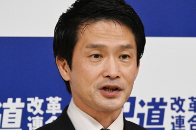 中道改革連合の臨時常任幹事会で発言する小川淳也代表＝国会内で2026年4月23日午後1時55分、平田明浩撮影