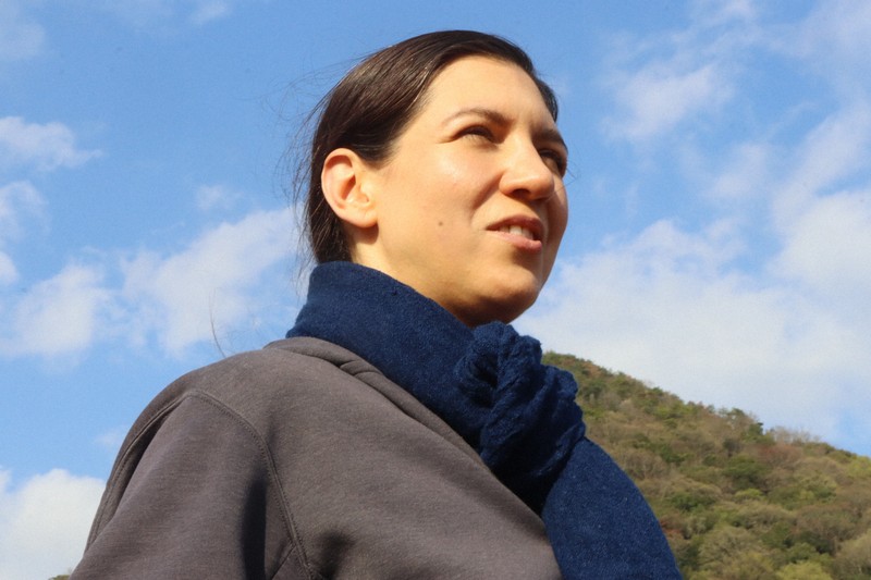 チョルノービリ原発事故を振り返るナジェーヤ・ムツキフさん＝広島市安佐北区で2026年4月5日午後4時23分、井村陸撮影