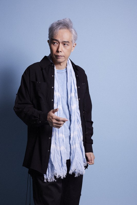 3冊目となる詩集を編んだ大槻ケンヂさん＝提供写真