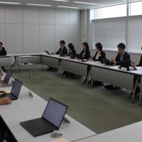 栃木が開いた中東情勢の影響に関する連絡調整会議＝県庁で2026年4月23日、仙石恭撮影