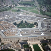 米国防総省の建物＝2008年9月28日、ロイター