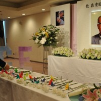 献花台が設けられた森重昭さんのお別れの会＝広島市中区の広島国際会議場で2026年4月24日午後1時23分、関東晋慈撮影