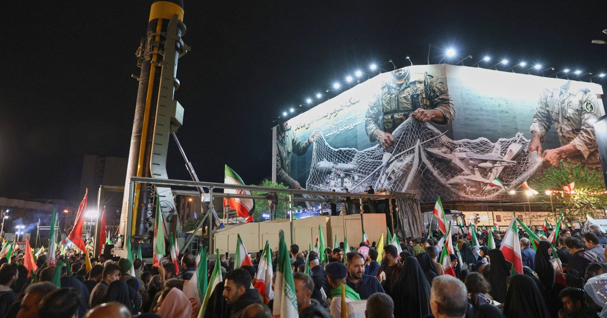 トランプ氏主張の「イラン内部分裂説」は本当か　情報戦の見方も