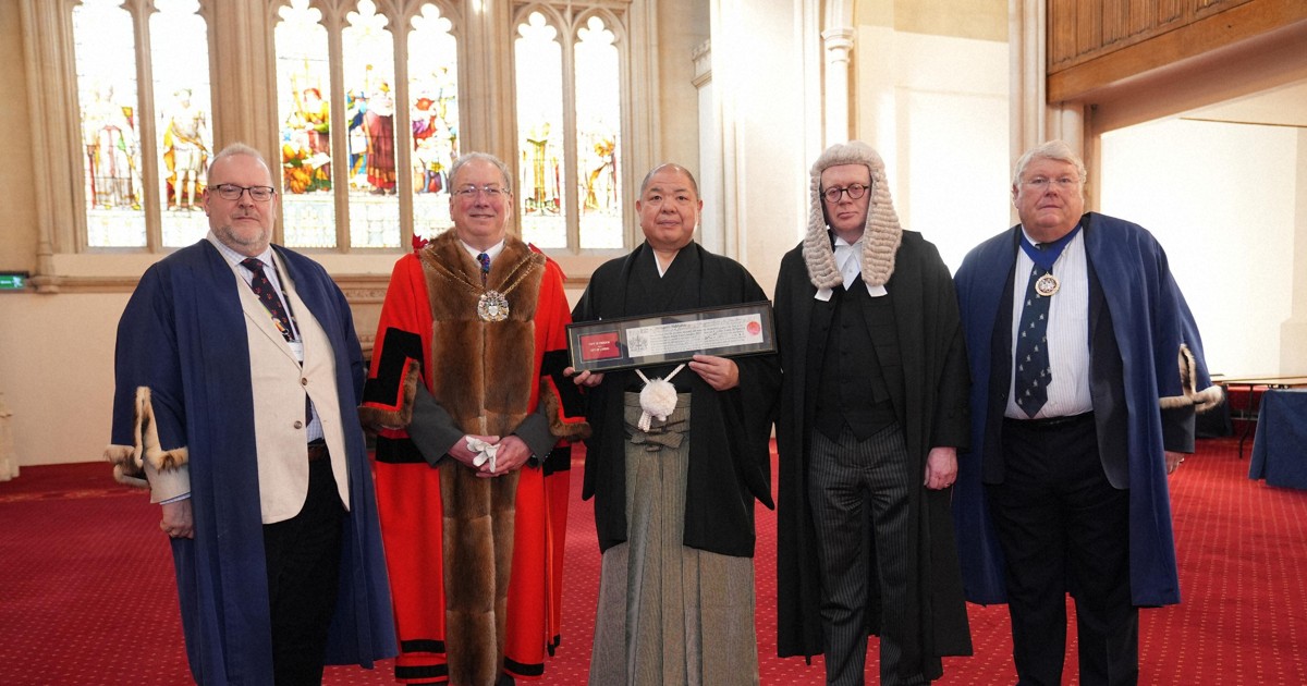 Sumo: JSA chief Hakkaku awarded Freedom of the City of London