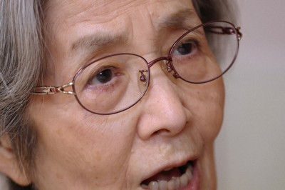 熊本県として提案した水俣病の住民健康調査について振り返る元熊本県知事の潮谷義子さん＝熊本市中央区で2026年3月24日、金澤稔撮影