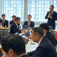 再審制度見直しの法案について審査する自民党の部会＝自民党本部で2026年4月6日、岩本桜撮影