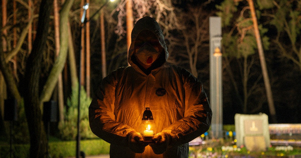Despite Russia's war, one Ukrainian city still gathers for midnight Chernobyl vigil
