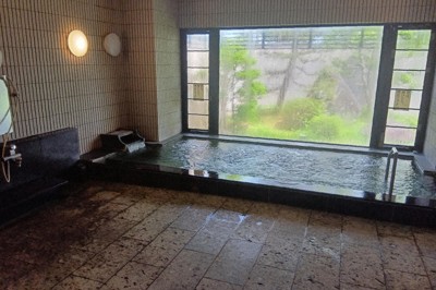 生涯使える権利を販売している「さつきの湯」＝富山県舟橋村で2026年4月24日、浜名晋一撮影