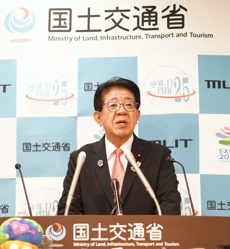 金子國交相針對磐越道事故表示將研議移動安全對策