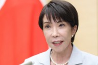 参院本会議で2026年度当初予算が成立し、記者団の取材に応じる高市早苗首相＝首相官邸で2026年4月7日午後7時2分、後藤由耶撮影