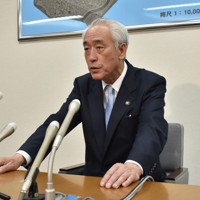 当選無効の裁決が出た木内敏之氏＝神栖市役所で2026年4月28日午後3時26分、井手一樹撮影