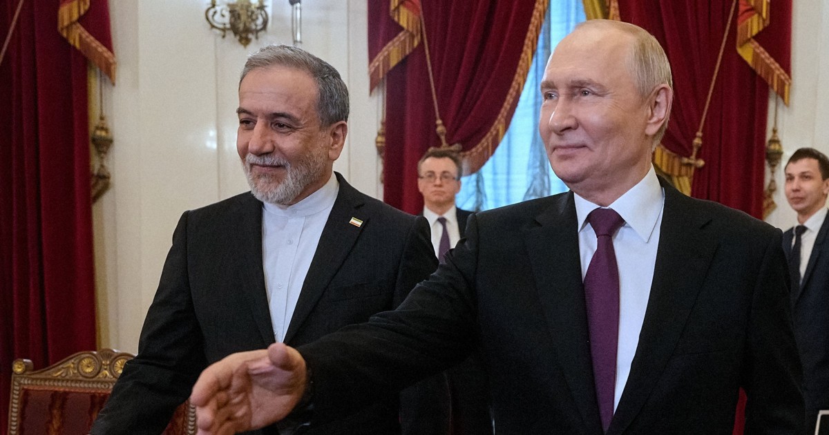 イランのアラグチ外相、プーチン露大統領と会談　協力関係を強調