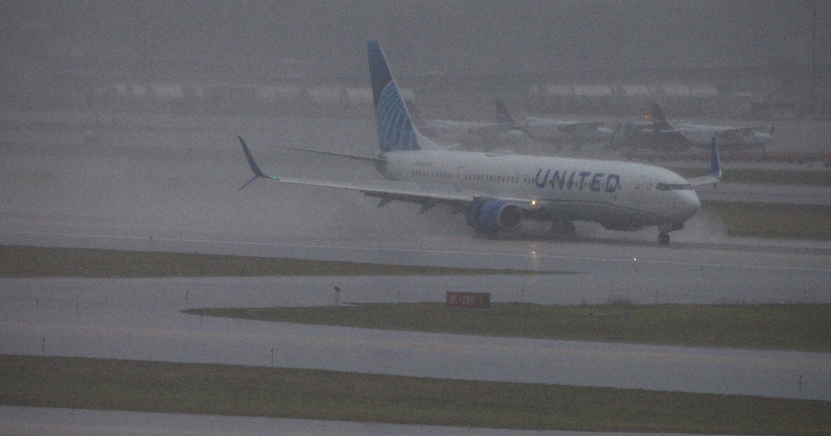 米ユナイテッド航空CEO、合併構想断念　アメリカン側が応じず