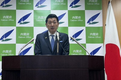 記者会見する赤間二郎防災担当相＝東京都千代田区で2026年4月28日午前8時54分、森田采花撮影