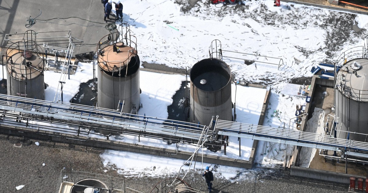 広島の製薬工場でタンク爆発か　5人搬送　命に別条なし