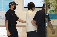 Chen Li-ming arrives at court in New Taipei City, Taiwan, on April 27, 2026. (Central News Agency/Kyodo)