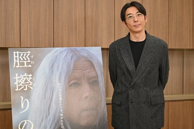 高橋一生＝4月、岡山市北区（共同）