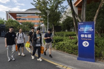 杭州にある西湖大学は、米国のトップ校と人材獲得を競う中国の教育機関の一つ ＝Gilles Sabrié for WSJ