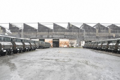 今もまだ駐屯地内で使用されている「旧三菱重工業熊本航空機製作所　第一組立工場」＝熊本市東区の陸自健軍駐屯地内で2026年3月6日午前11時44分、野呂賢治撮影