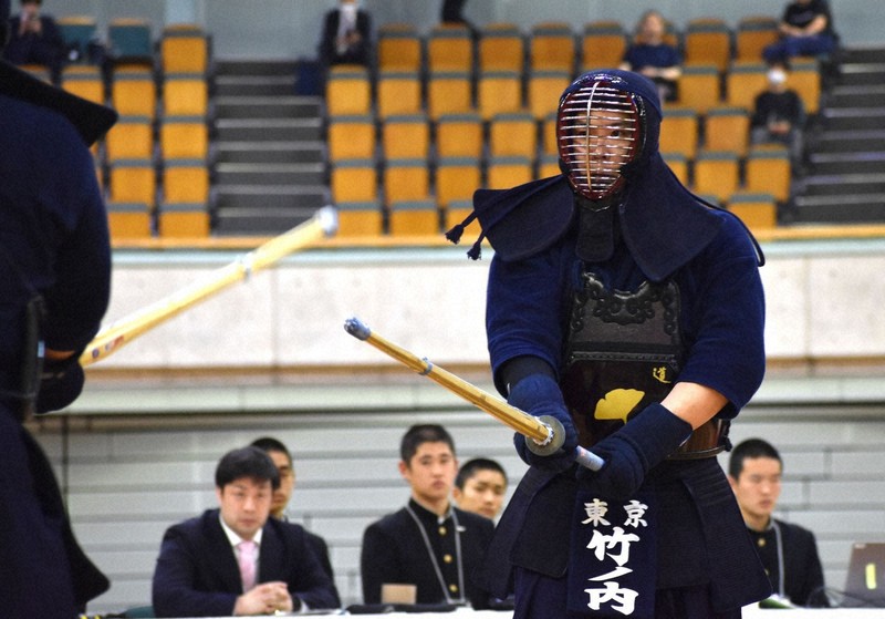 剣道人生で一度は…」竹ノ内佑也六段が初の頂点 都道府県対抗 | 毎日新聞
