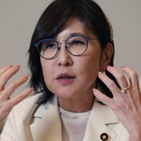 再審制度見直し問題で持論を述べる自民党の稲田朋美元政調会長＝国会内で2026年4月27日、小林努撮影