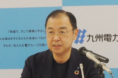 2026年3月期連結決算を発表する九州電力の西山勝社長＝福岡市中央区で2026年4月30日午後3時30分、宇都宮裕一撮影