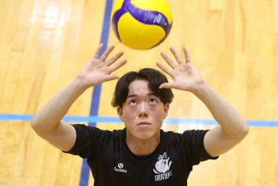 トスの質に自信を持っているという近藤蘭丸選手＝東京都江東区で2026年4月22日、小林努撮影