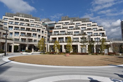 「ウーブン・シティ」内の建物＝静岡県裾野市で＝2025年12月18日午前11時40分、小出禎樹撮影