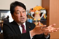 インタビューに答える小野寺五典元防衛相＝国会内で2026年4月20日、宮本明登撮影