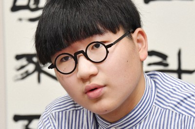 「学校で政治の話をするな」に違和感　15歳記者が問う民主主義