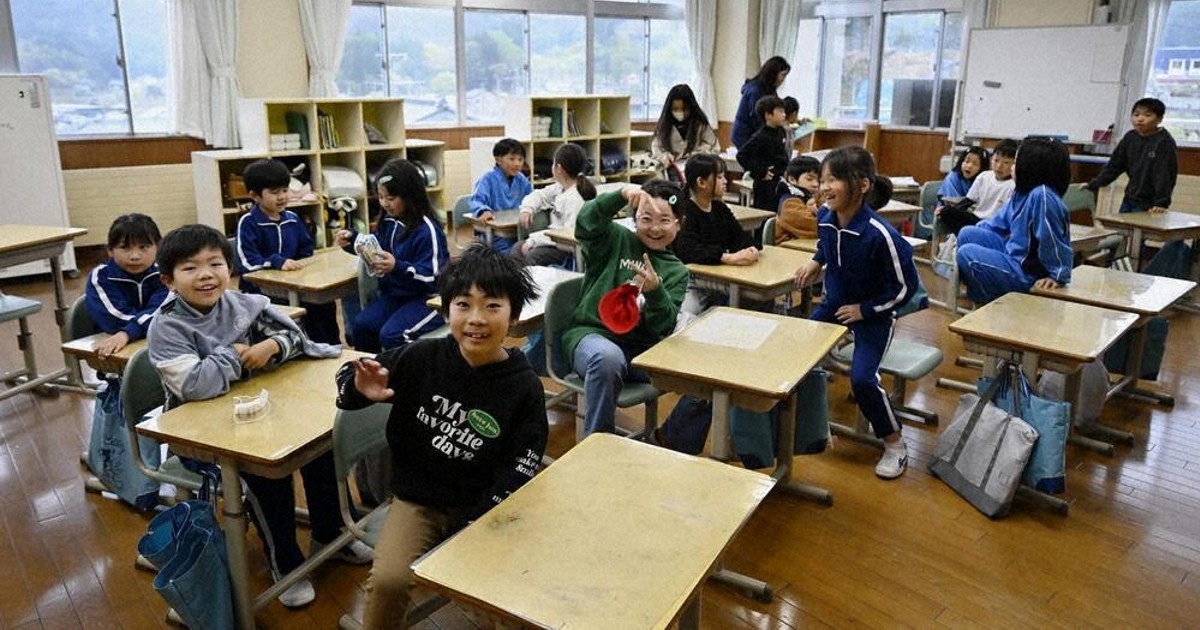 【中古】 岩手大学（2006） 友達と遊びたい 避難指示解除の岩手・大槌 小中高再開 ／岩手 | 毎日新聞