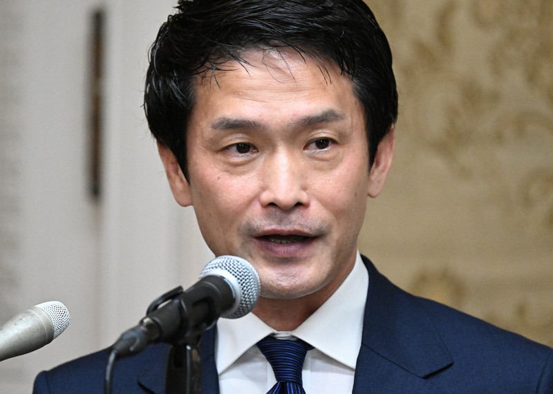 中道改革連合の代議士会で発言する小川淳也代表＝国会内で2026年4月21日午後1時18分、平田明浩撮影