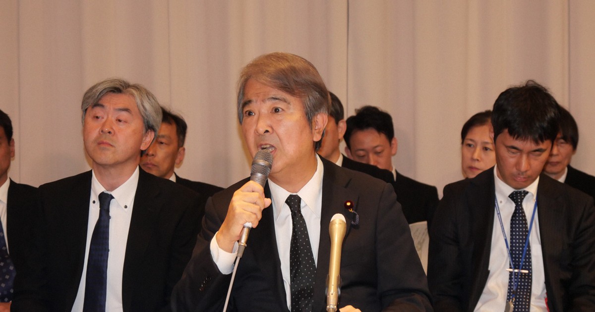 石原環境相、水俣病患者に協力姿勢から一転難色　支援者ら反発