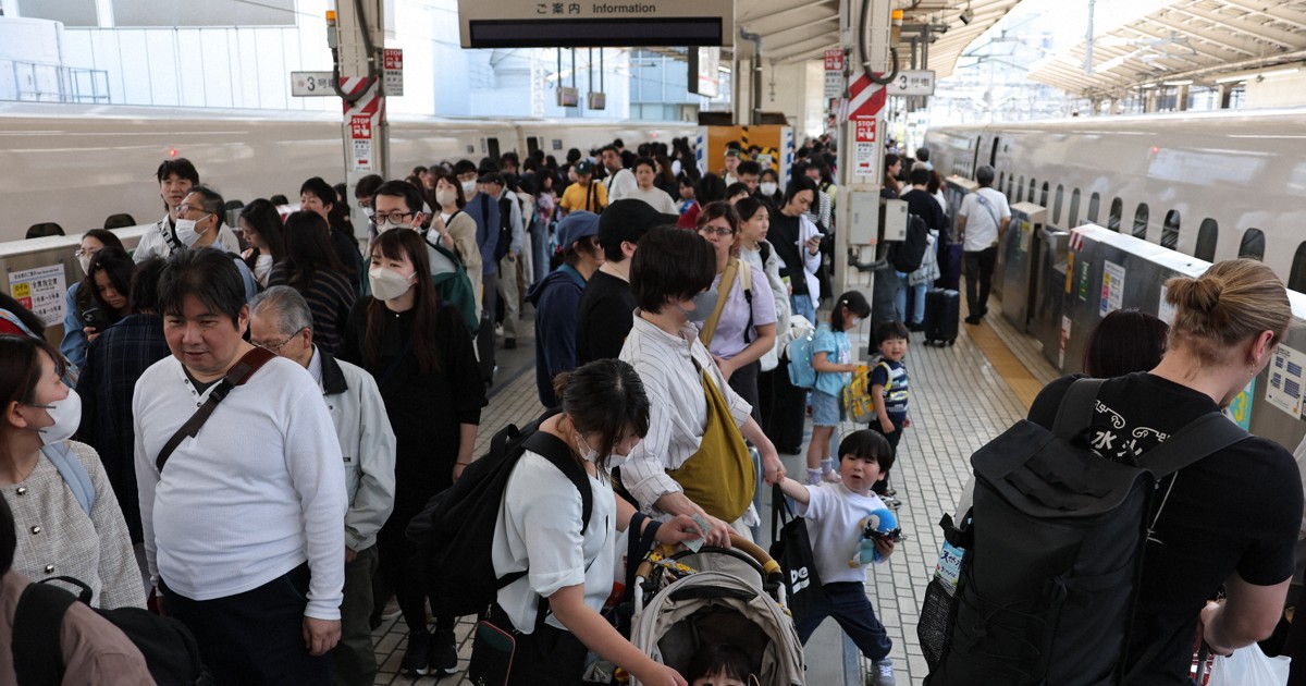 「ばあばに会える」　ゴールデンウイーク後半初日、各地で混雑